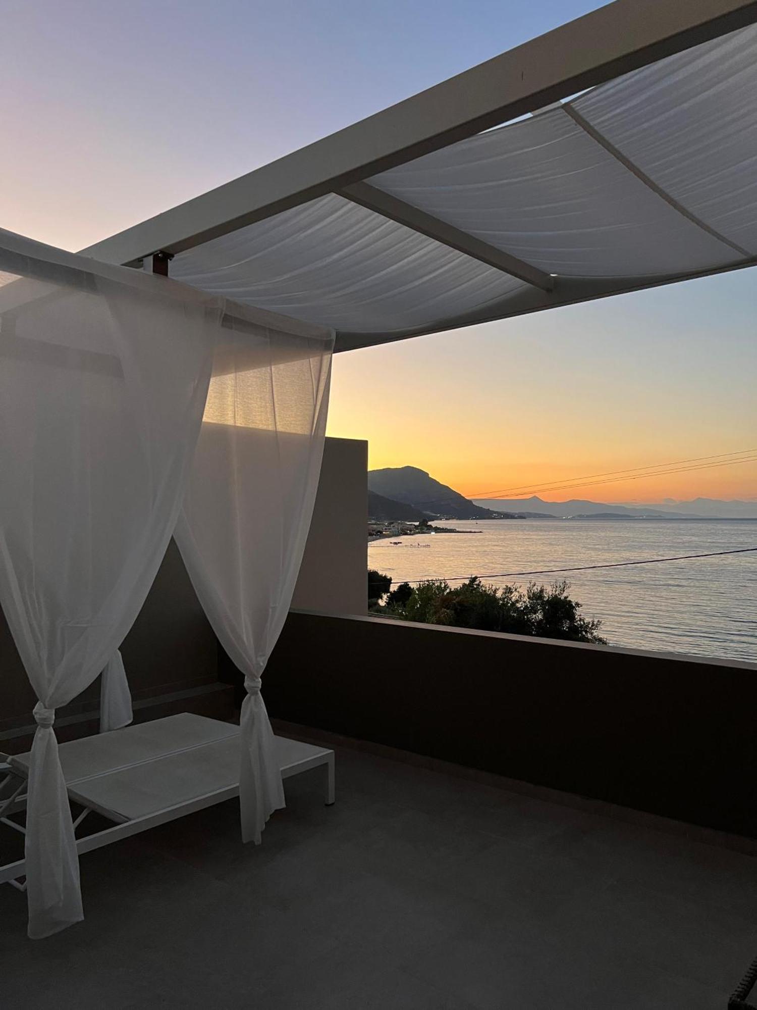 Palms And Spas Villas Retreat เมซอนกิ ภายนอก รูปภาพ